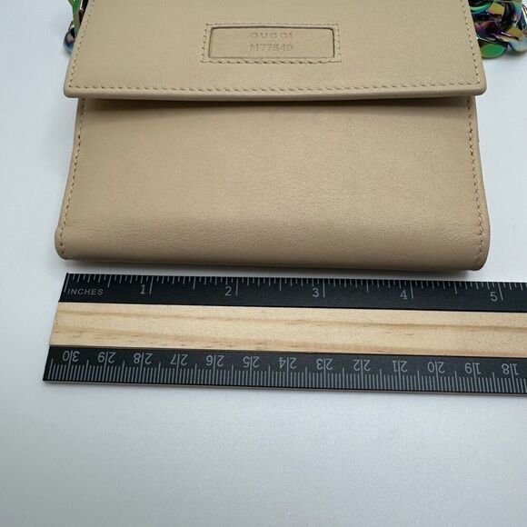 Gucci Compact Leather Wallet Beige Neutral - Picture 9 of 16